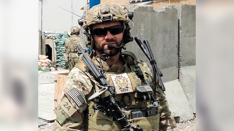 أحد عناصر القوات الأميركية في أفغانستان حيث يفترض أن يكتمل انسحابها بعد أسبوع من الآن.   أ.ب