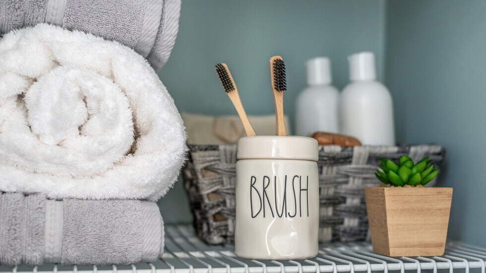 هل يكفي تنظيف أسنانك لمدة دقيقتين في كل مرة؟ .. إليك ما تثبته الأدلة