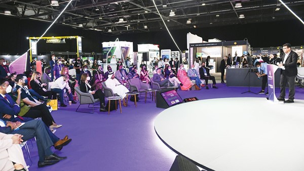 Discusses the field of CABSAT Satellite and Fifth Generation Networks