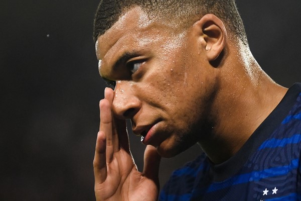 Mbappe: Leaving the "garden of princes" next summer