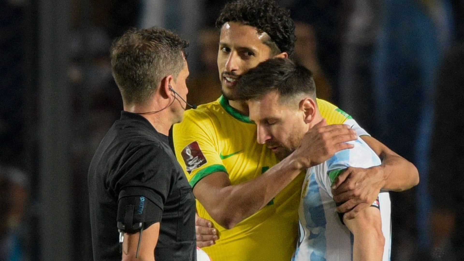 Argentina qualifies for World Cup despite draw against Brazil (video)