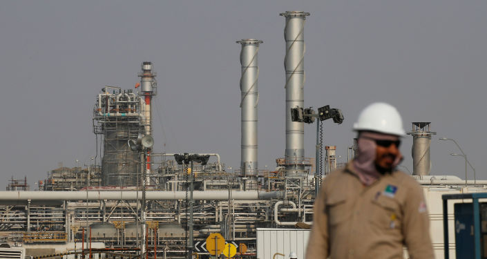 Oil prices are heading for a weekly loss as the dollar rises