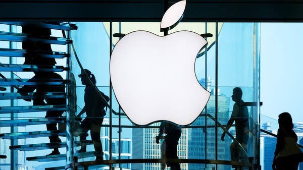 Apple surrenders .. Stops production of iPhone and iPad in peak demand