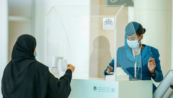 Oman Sultanate prevents unvaccinated workers from entering their workplace