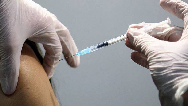 "Omicron" Brussels to expedite vaccinations to EU