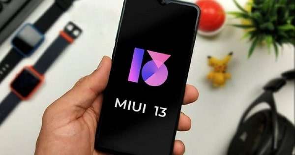 Check your mobile from them or not .. Xiaomi phones that get Android 12