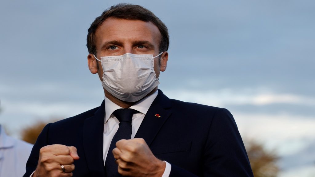 Macron adheres to its sharp statements against those who do not receive the corona vaccine