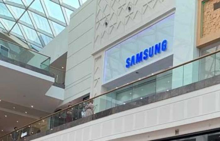 Samsung Galaxy Z Flip3 Introduces Special Edition Of 5G