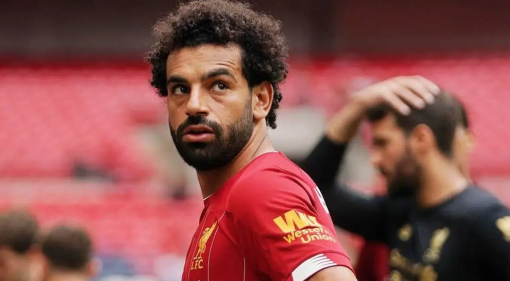What is Mohamed Salah doing to get out of the crisis after Liverpool refused to renew his contract?