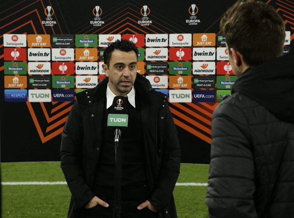 Xavi is increasing the ambiguity about Barcelona's talks with Holland