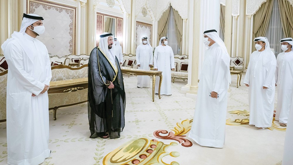Sultan bin Ahmed Al Qasimi, the ruler of Sharjah, and Abdul Hameed Ahmed, Abdul Rahman al-Shamri and Hamad al-Khabi, in the presence of the media during the meeting with the media
