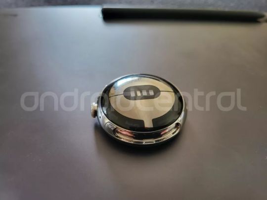 9 pictures of Google Pixel watch leaked, expected smartwatch 9