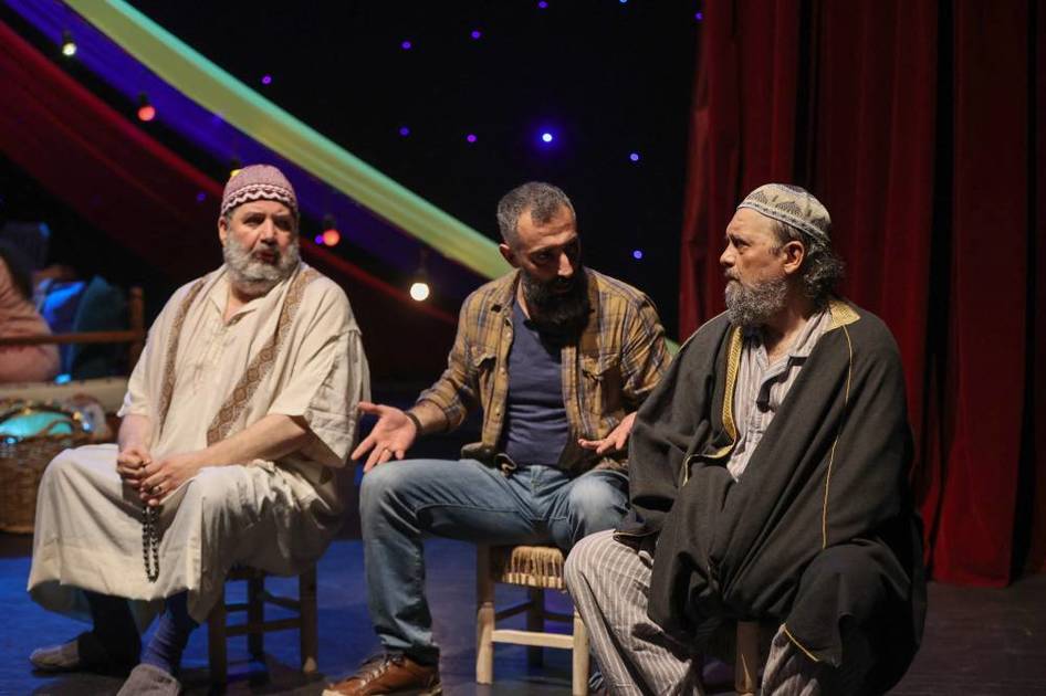 "Ramadan Zaman" is a Lebanese play that recreates the context