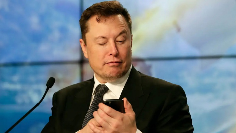 Will Elon Musk bring his Twitter account back to Trump?