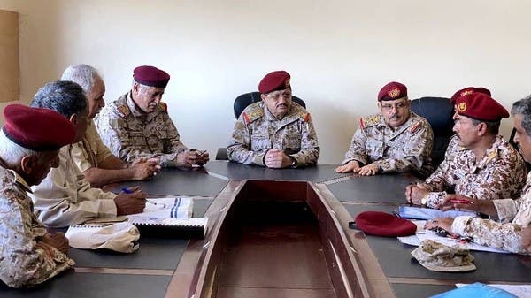 Yemeni Defense Minister stresses the need to improve the efficiency of intelligence and intelligence