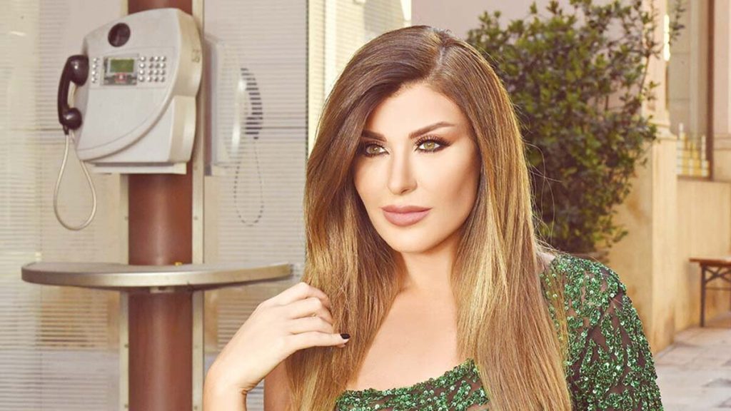 Lebanese singer Rita Harp has released her first photo after leaving hospital