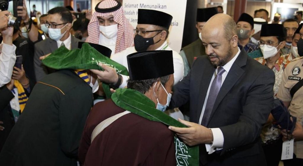 Saudi Arabia has received the first number of pilgrims from outside the kingdom since 2019