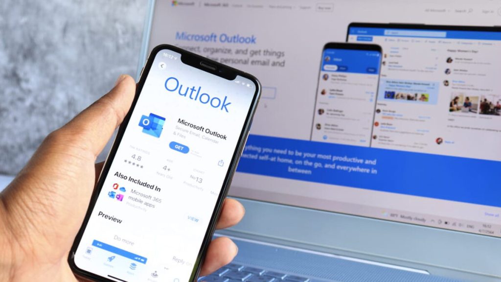 Microsoft is developing a "lite" version of its email service, Outlook