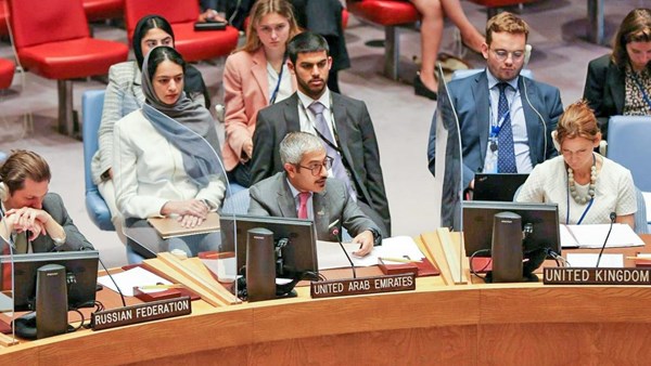 The UAE emphasizes the importance of renewing the peace process in the Middle East
