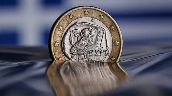 Why is the euro sinking?  .. Reasons for a single currency to become par with the dollar