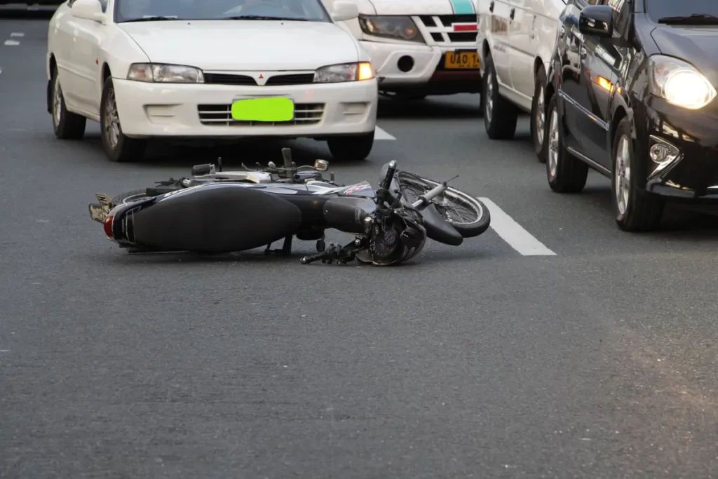Sharjah Police renew tailgating warning after motorcyclist crash Sharjah Police tailgating warning